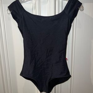 Black Yumiko Wendy size small